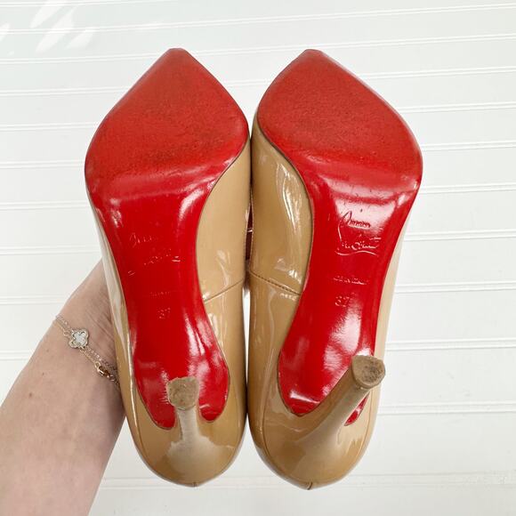 Christian Louboutin Tan Patent Leather Pointed Toe Pumps Nude Size 37 Heels - Picture 9 of 13
